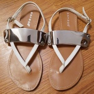 ⚪Silver Detail Sandals